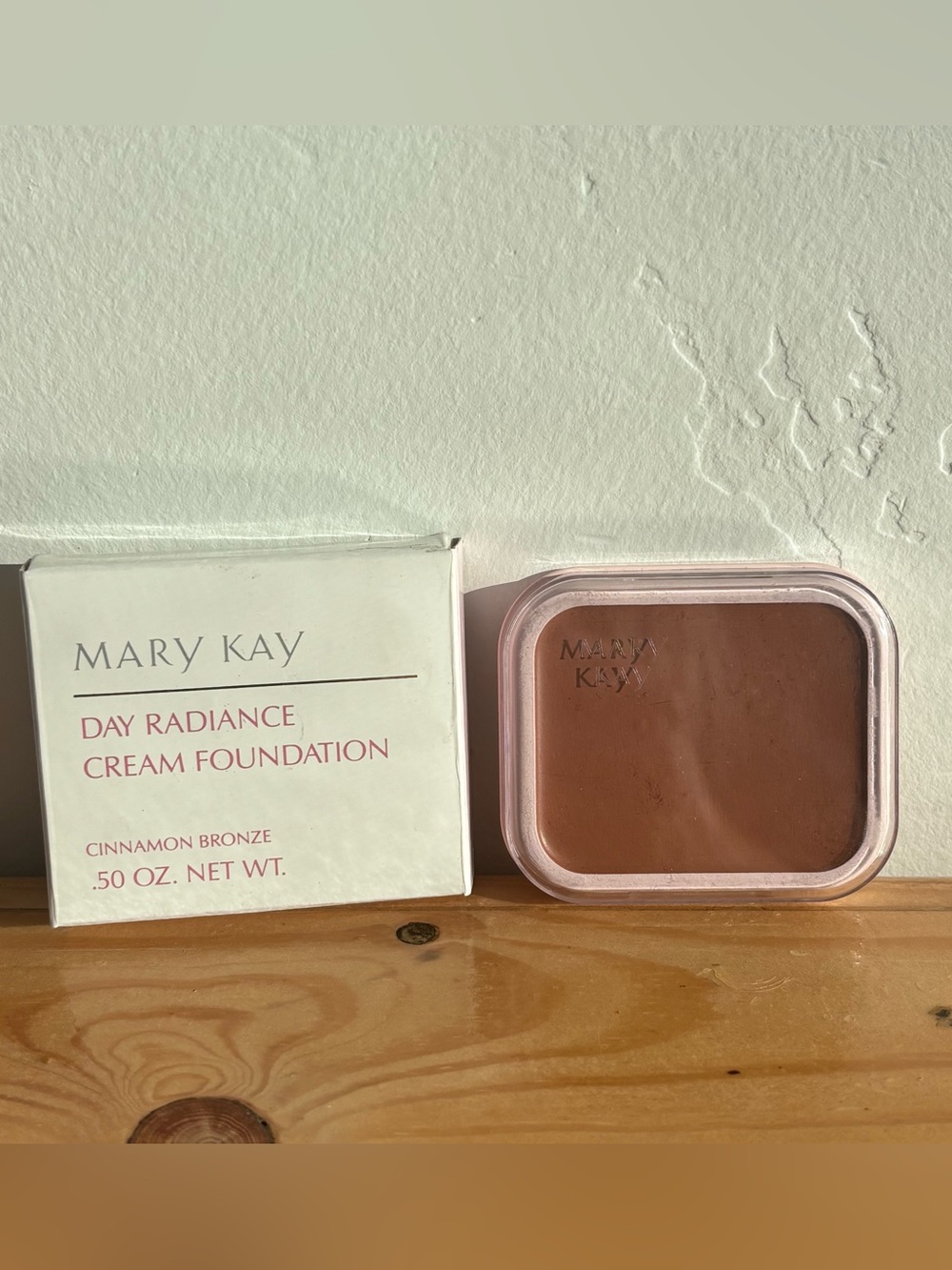 Mary Kay Day Radiance Cream Foundation Rare! Cinnamon Bronze